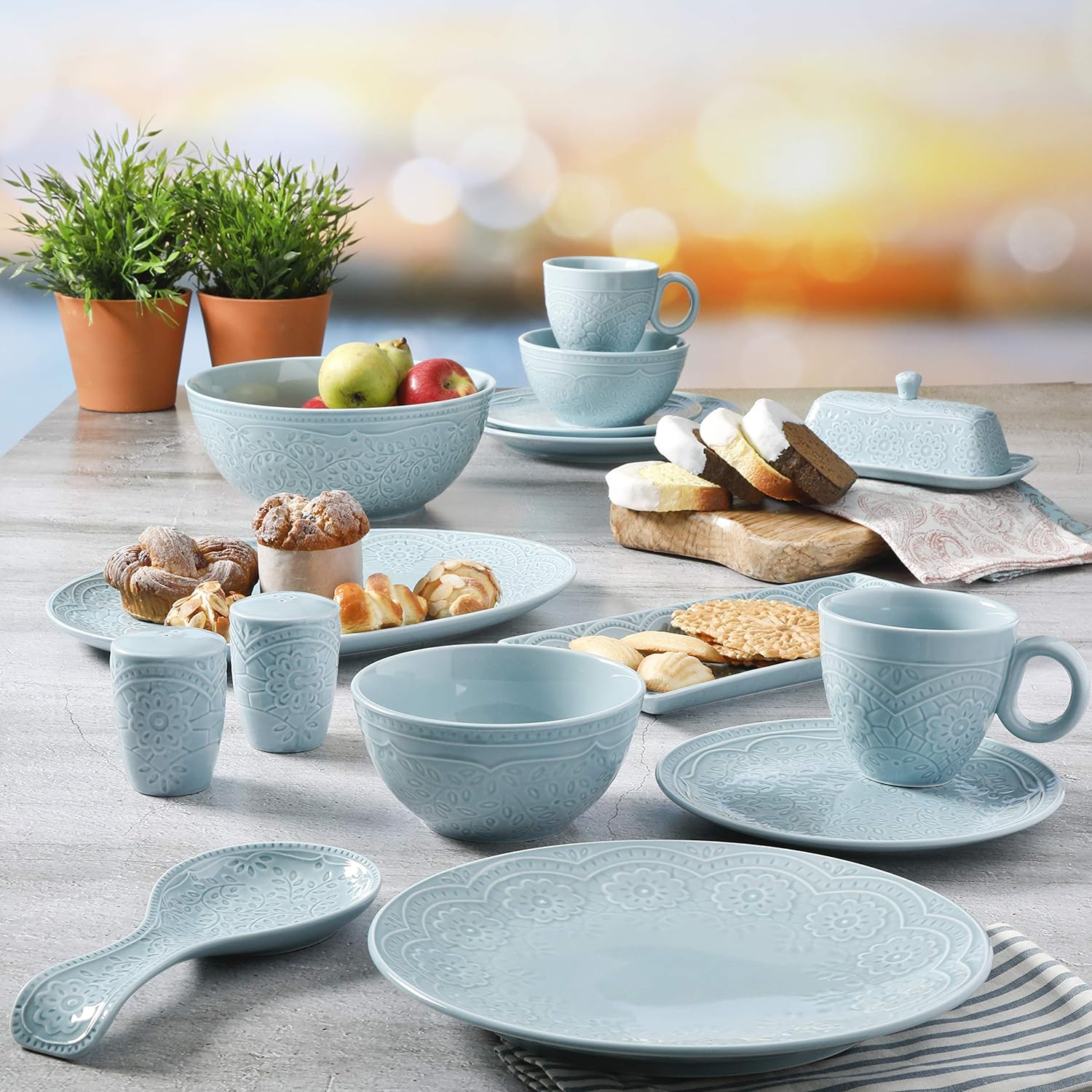 Gibson Elite Alemany Dinnerware Set, Aqua, Service for 4 (16pcs)